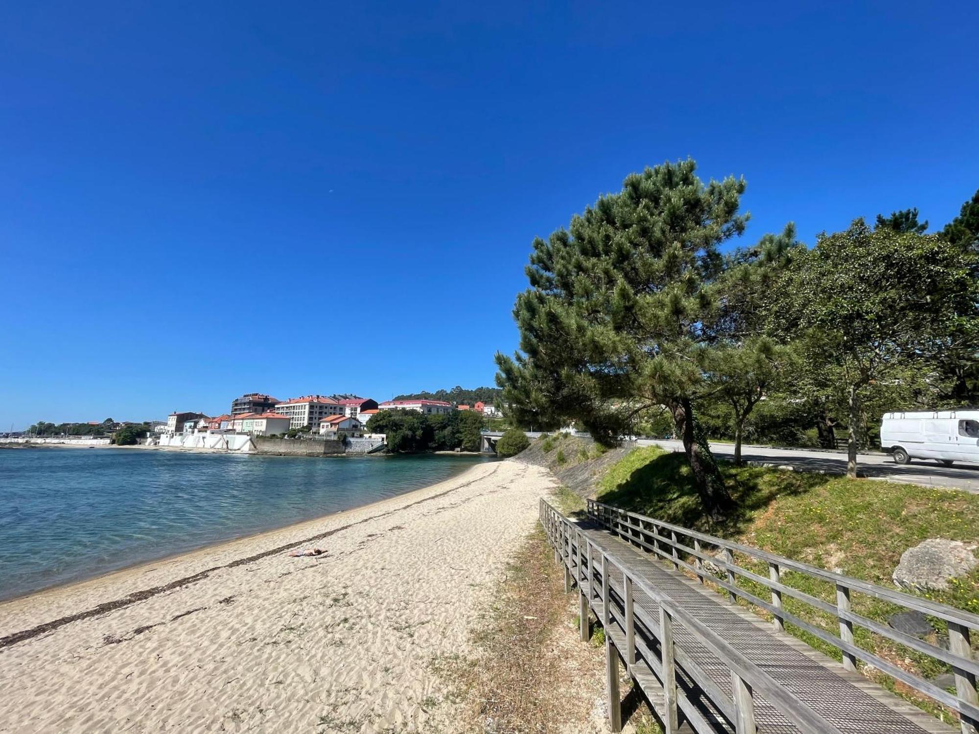 Piso Cerca De La Playa En Escarabote,Boiro Apartment Exterior foto